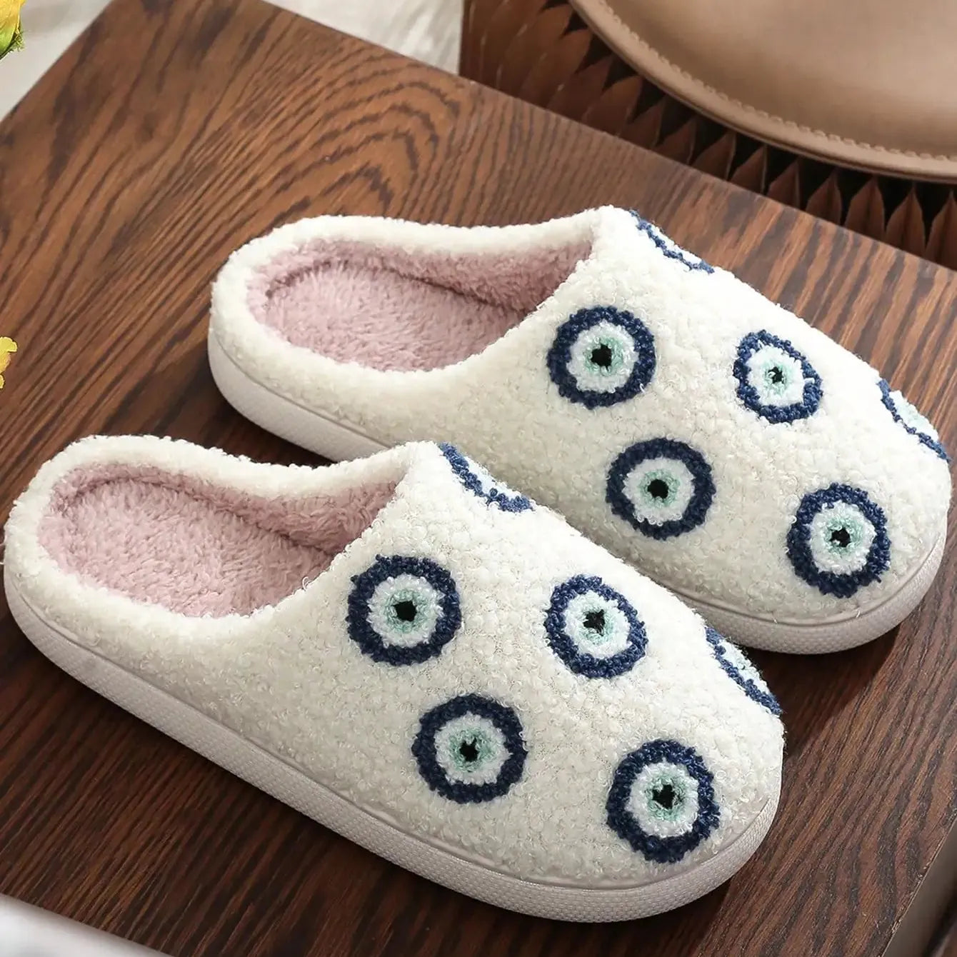 Chausson Femme Confort Oeil Grec